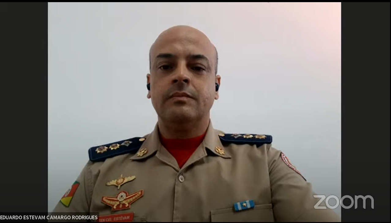Comandante do 1º Batalhão, Ten. Cel. e Eng. Civ. Eduardo Estevam Rodrigues